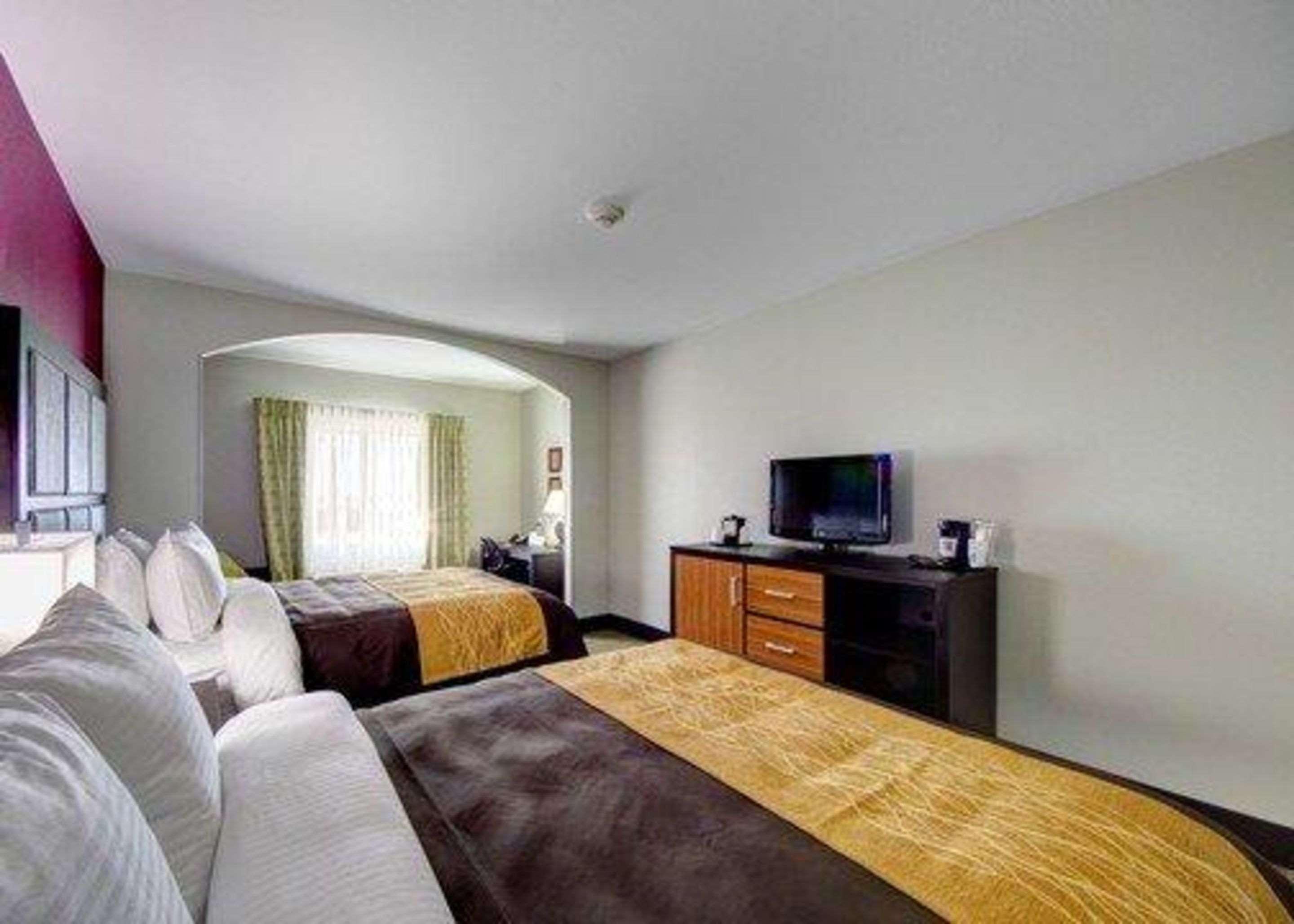 Comfort Inn & Suites Tulsa I-44 West - Rt 66 Oakhurst Экстерьер фото