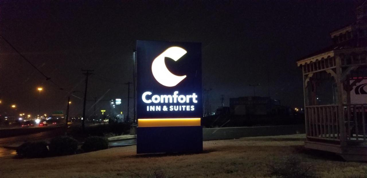 Comfort Inn & Suites Tulsa I-44 West - Rt 66 Oakhurst Экстерьер фото